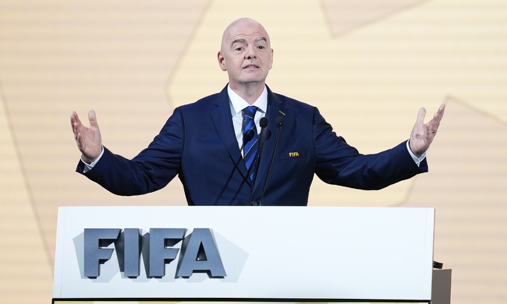 式拉開帷幕 式拉開帷幕